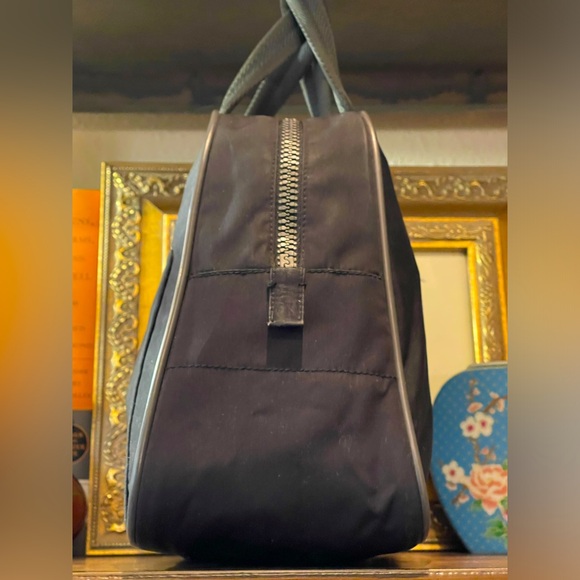 Prada Sport Borsa Di Viaggio tote approx. 8”x 8”x 5” - Picture 5 of 13